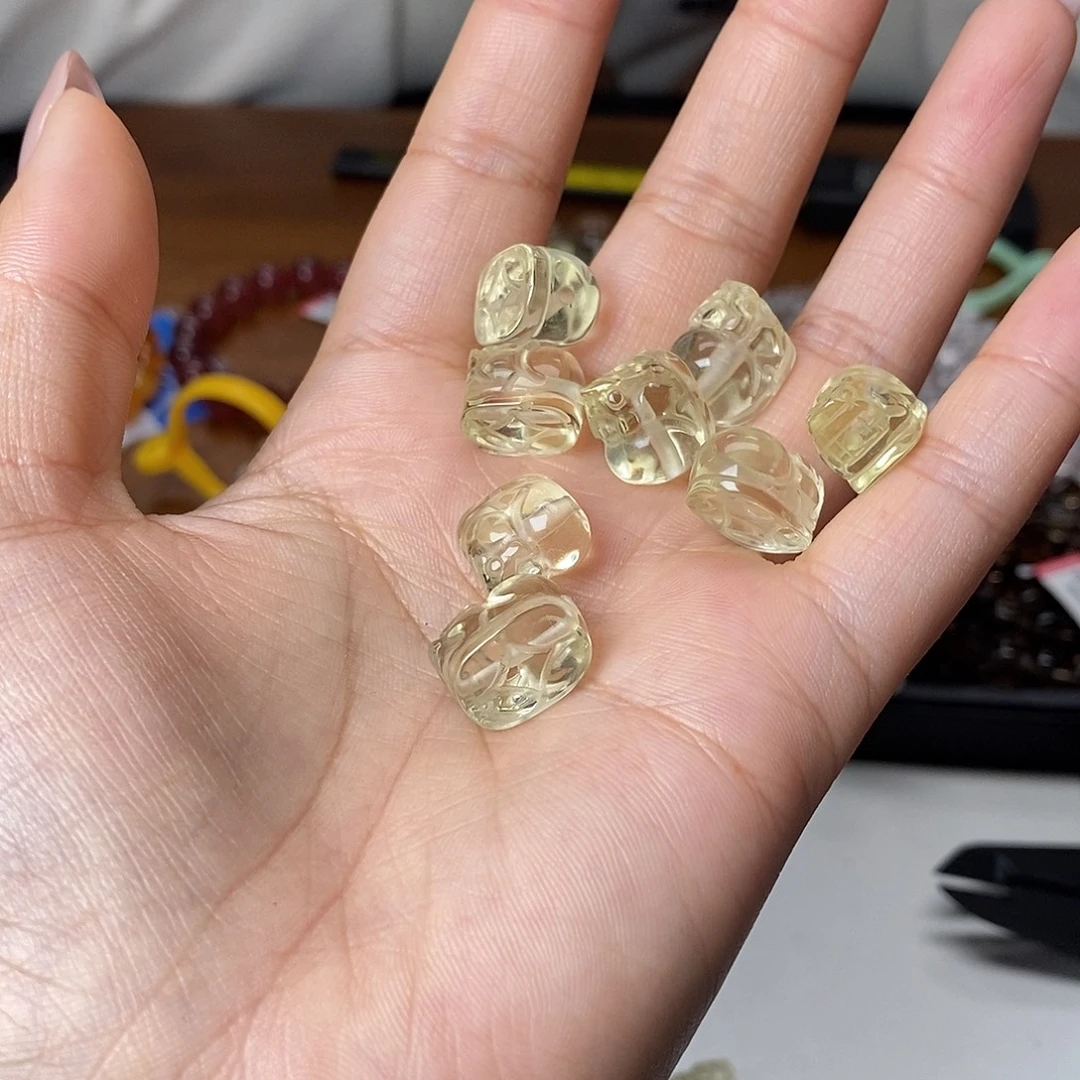 未镶嵌水晶手链多样性发一