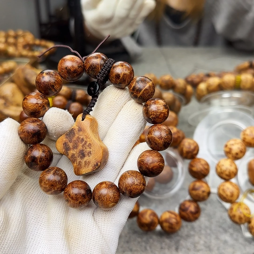 小***伟柏木手串/手链太行崖柏1.5陈化变异瘤