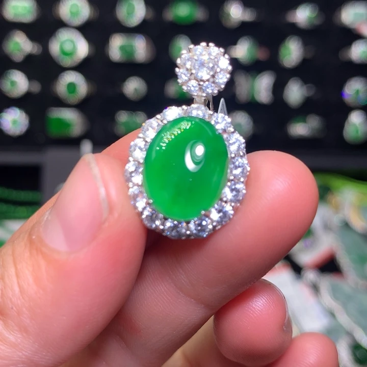 【闪购商品】翡翠颈饰银S925镶嵌天然翡翠