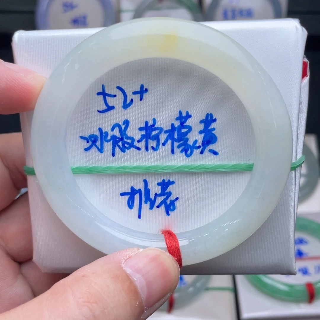 翡翠未镶嵌手镯翡翠手镯30