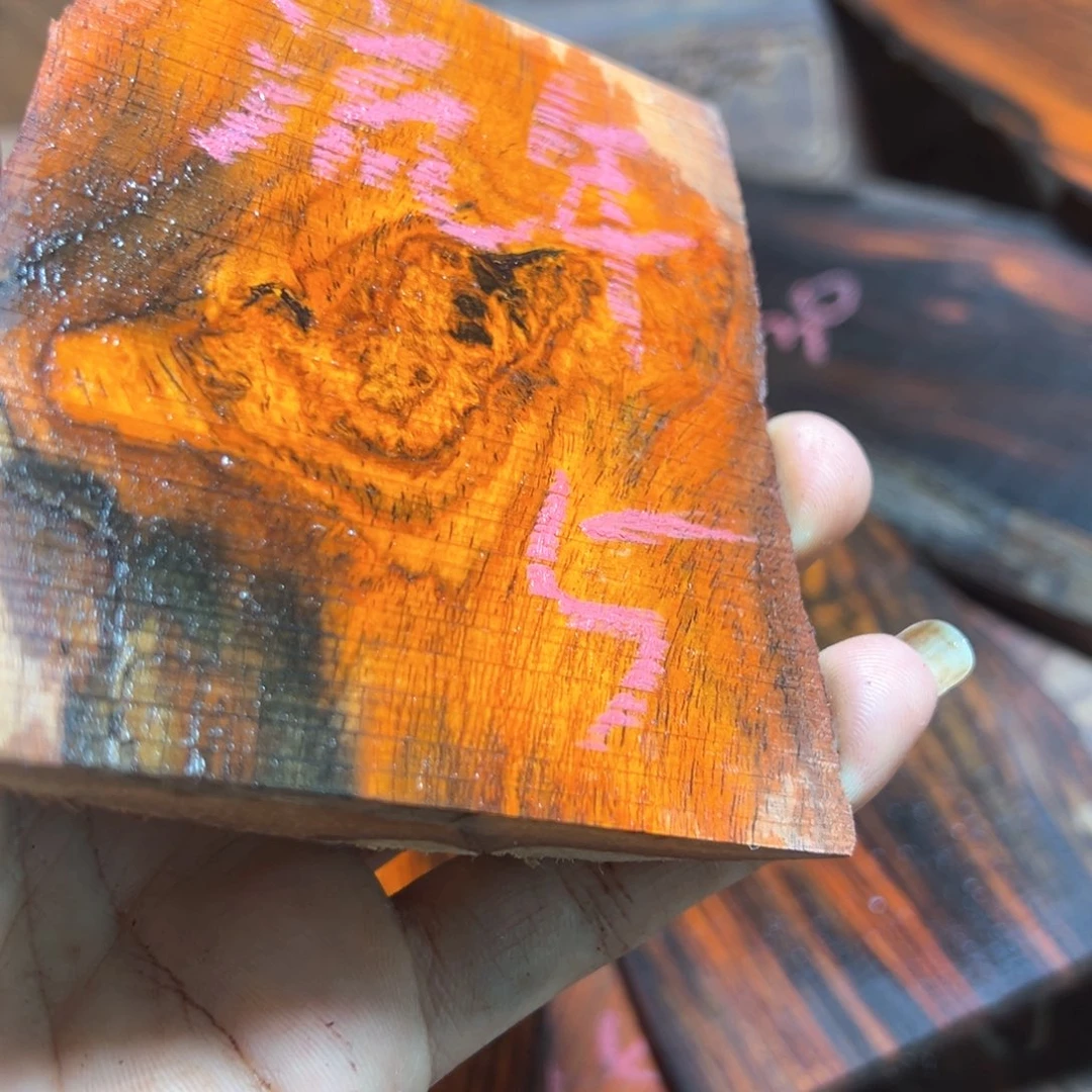 流***年交趾黄檀（大红酸枝）