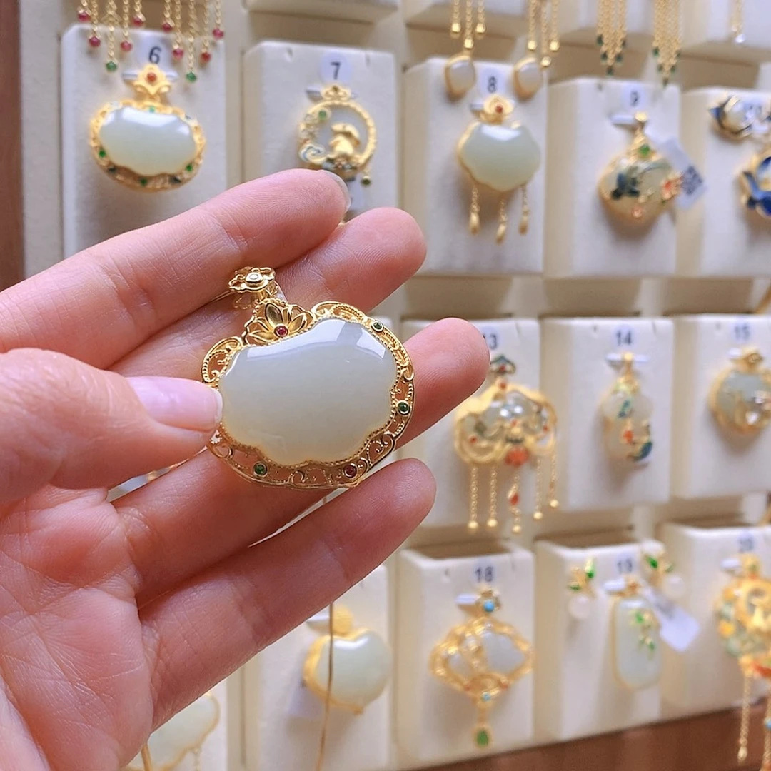 和田玉颈饰银S925镶嵌