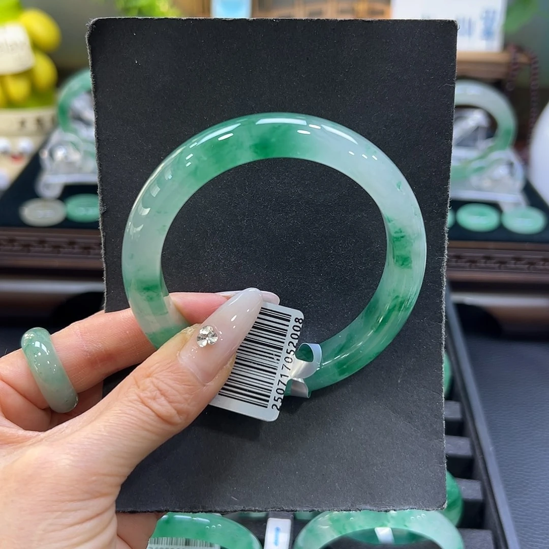 石英质玉（非洲翠）未镶嵌手镯59-60