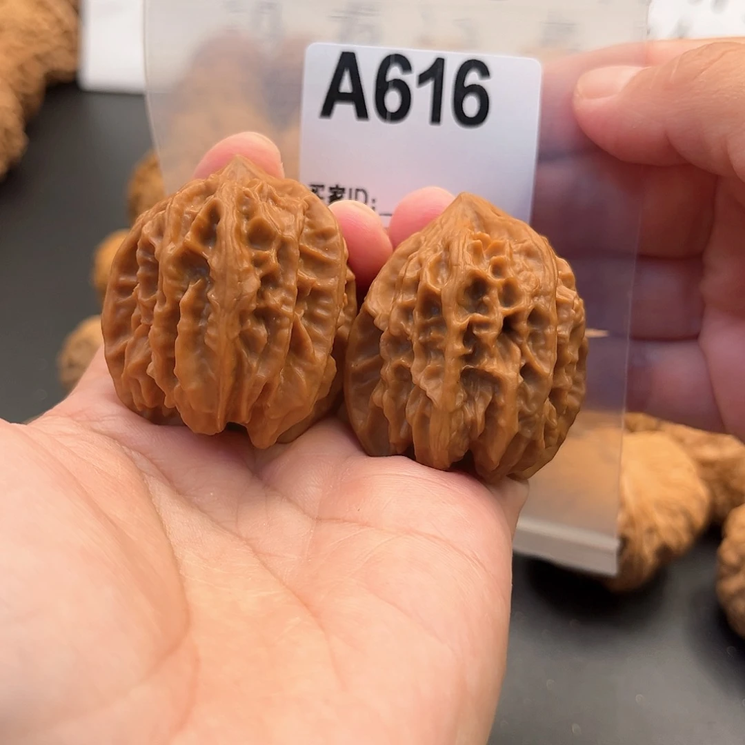 用***7桃核把件曹大龙福利38