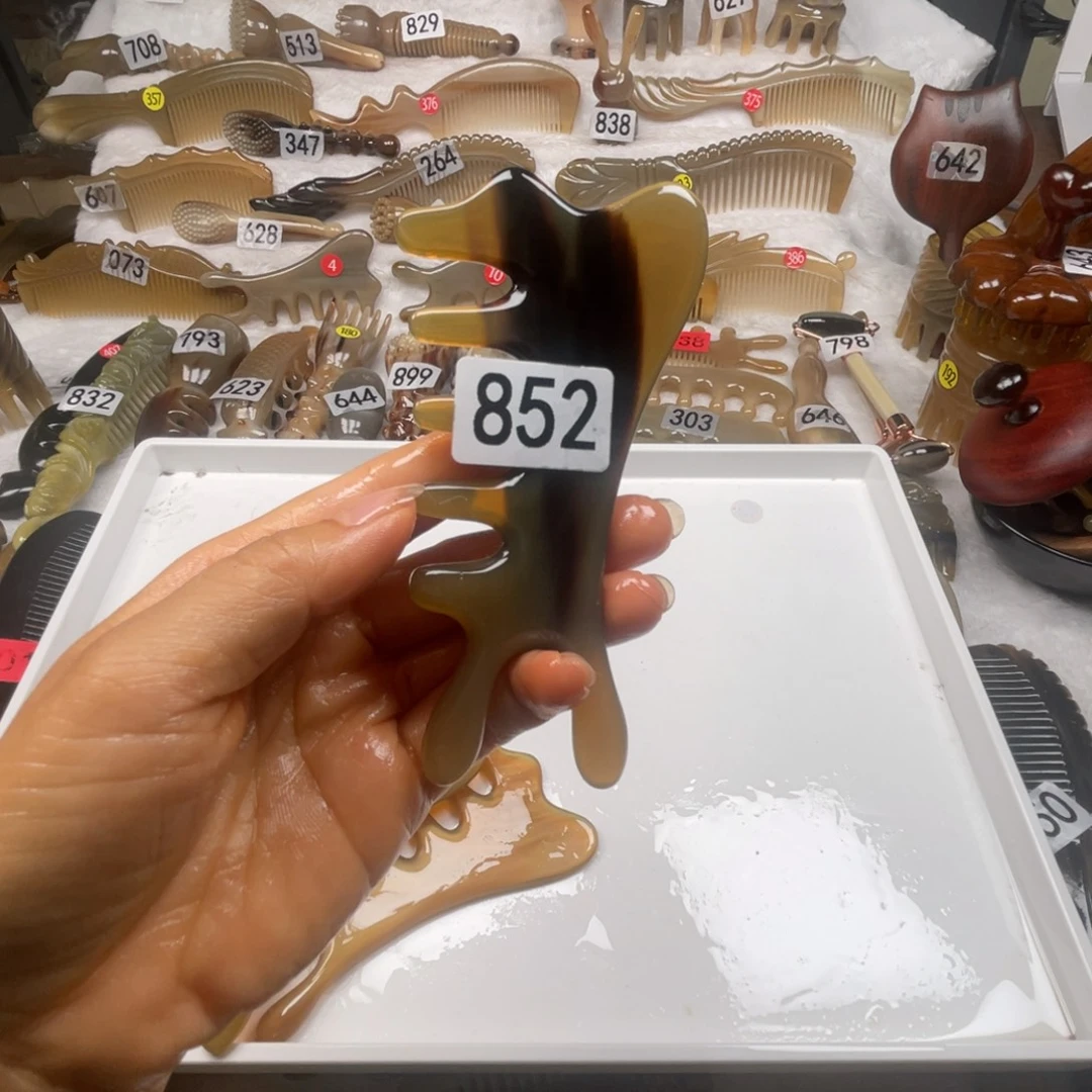 懒***扬牛角梳福利款梳子