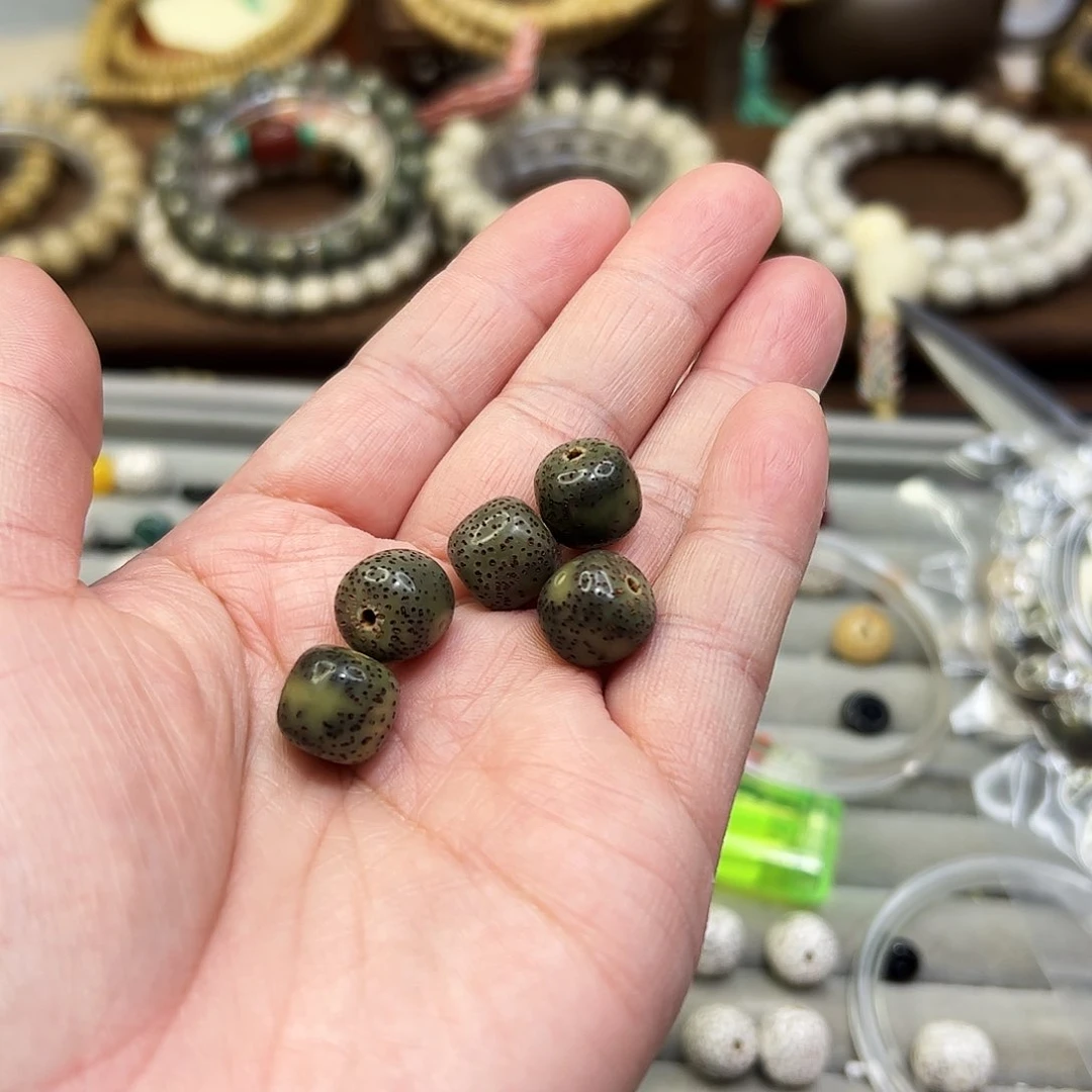 星月菩提手串十*呀原脂散珠5颗