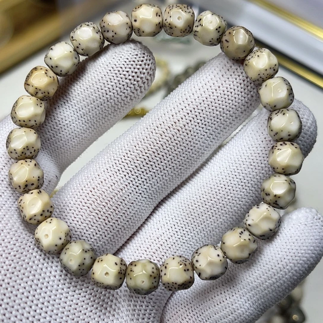 星月菩提手串9改老料今日放漏款