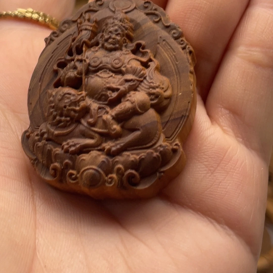 无事牌檀香木瑕疵黄财神