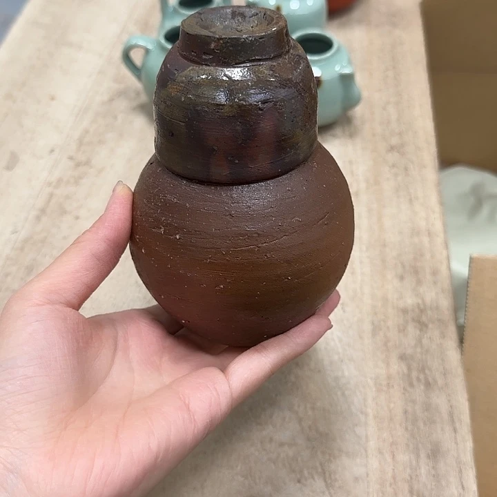 瓷片噗哈哈哈哈哈哈哈哈哈