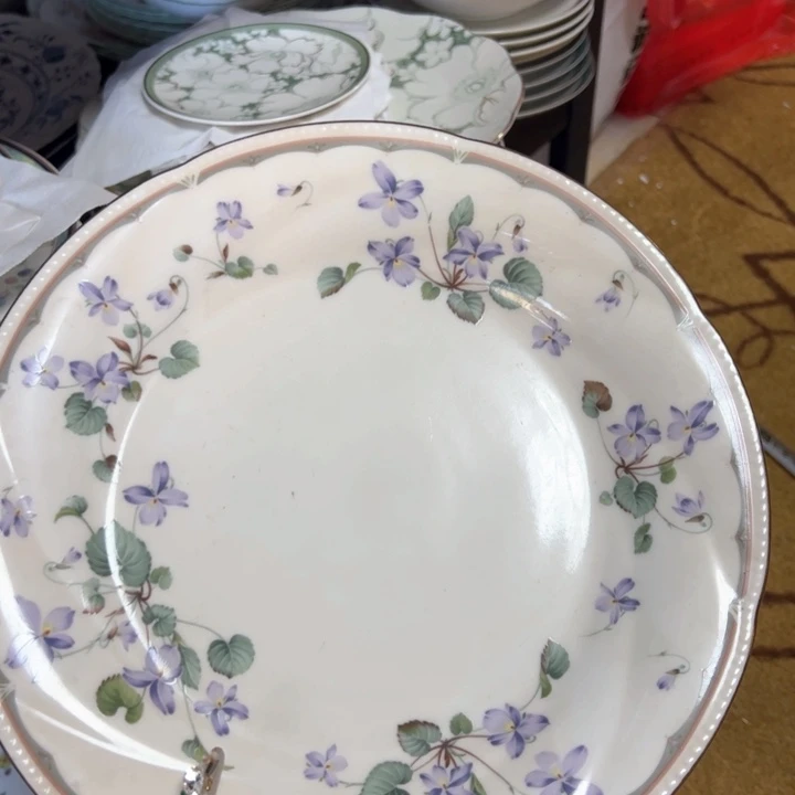 盖碗瓷器直播放漏中