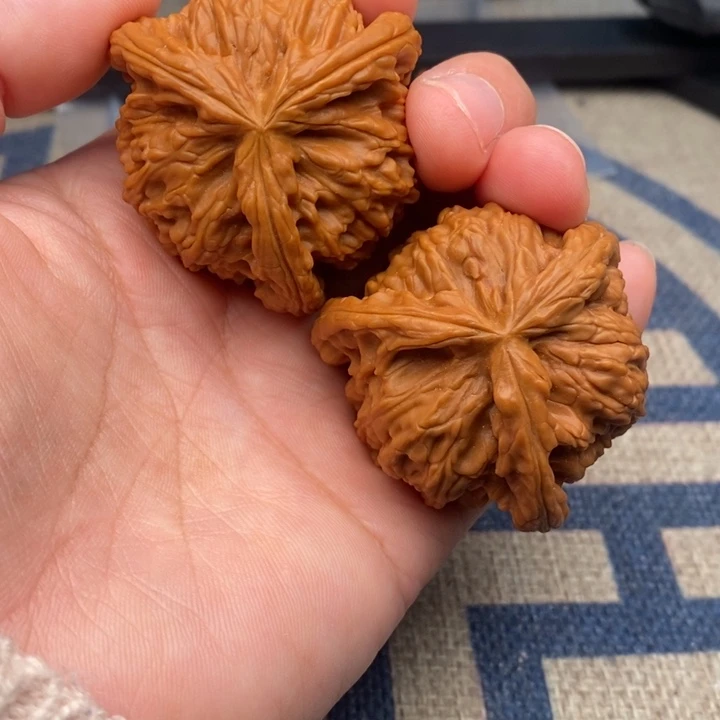 吊坠文玩核桃古**特三棱