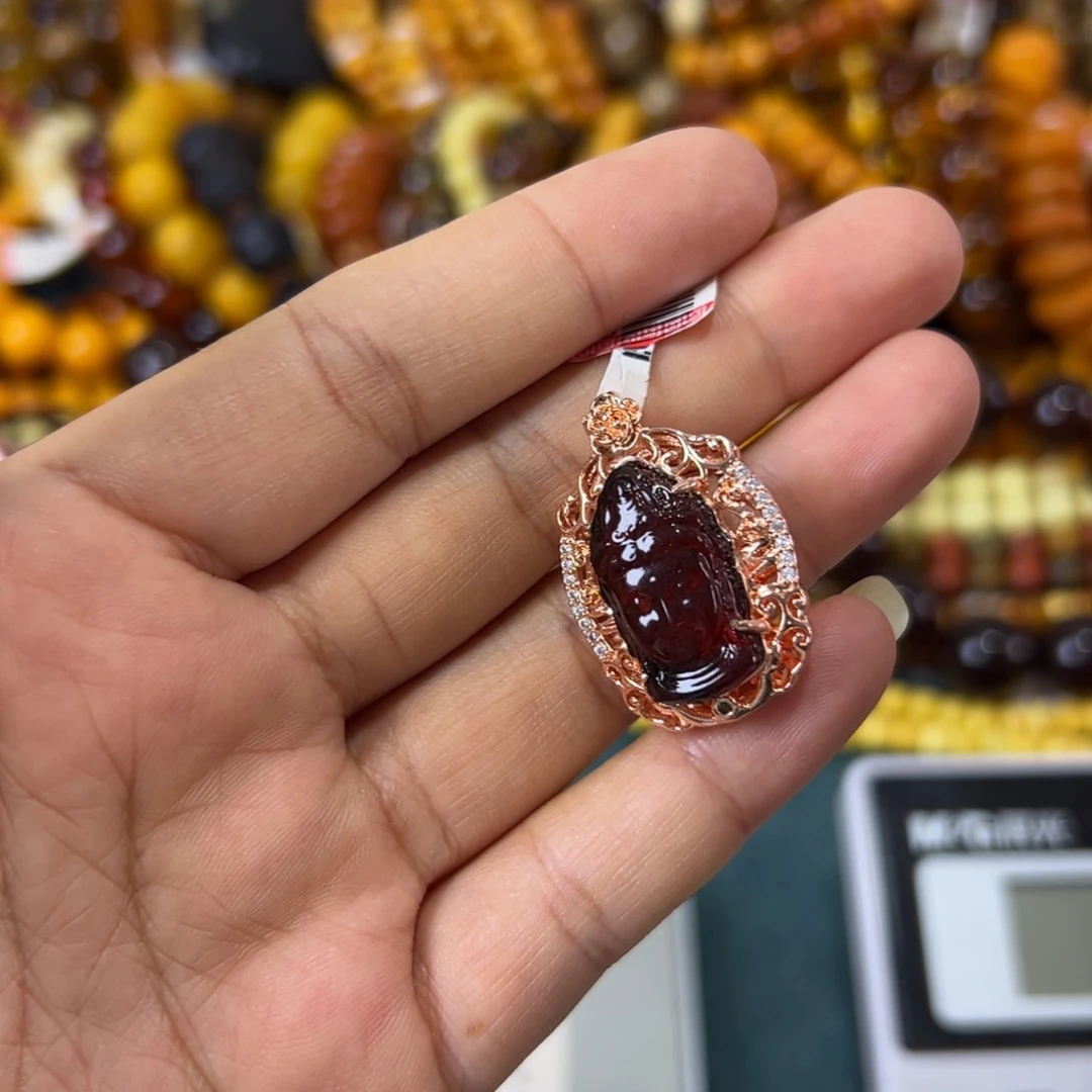 未镶嵌琥珀珠宝奇石862