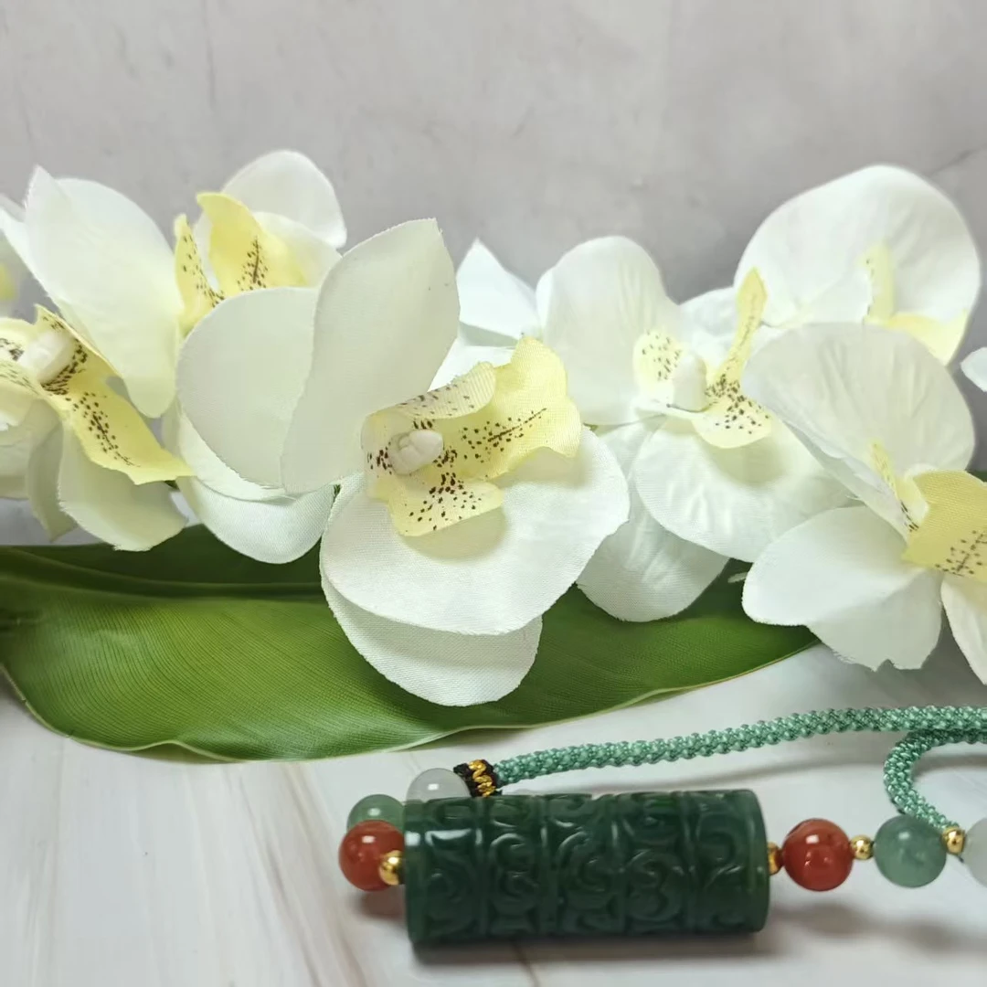 E和田玉路路通吊坠2512