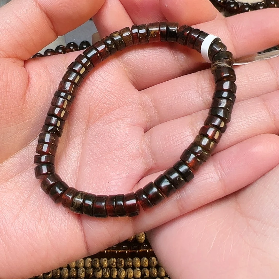 琥珀未镶嵌裸石抚顺琥珀七10546