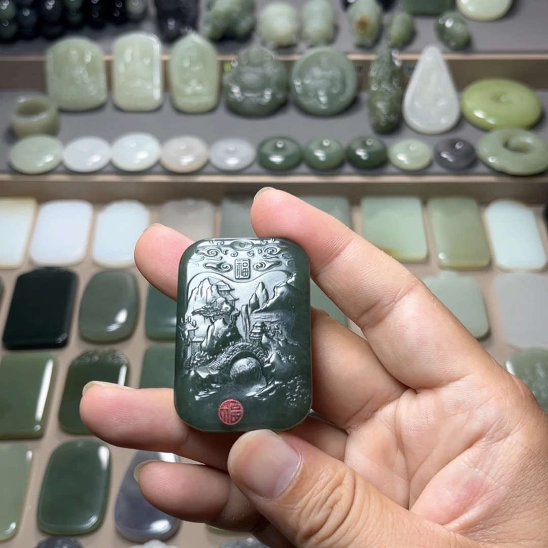 和田玉未镶嵌颈饰