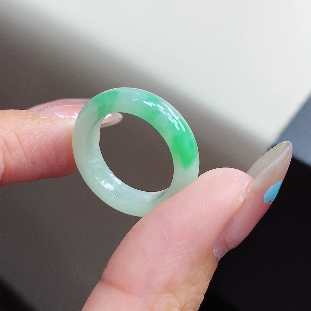 翡翠戒指未镶嵌16-17号