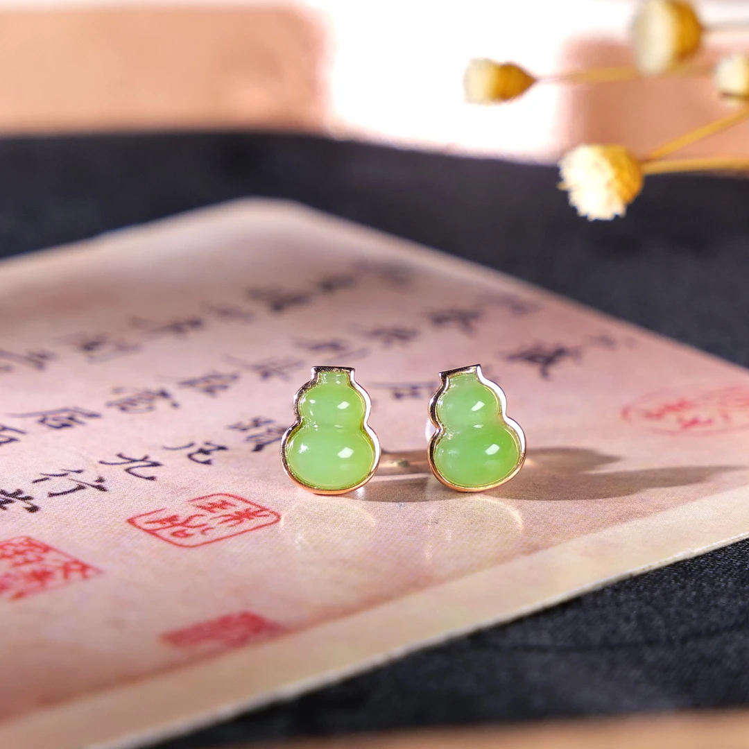 【小雨来了】18k金镶嵌碧玉苹果绿福禄耳钉 多样性发一件