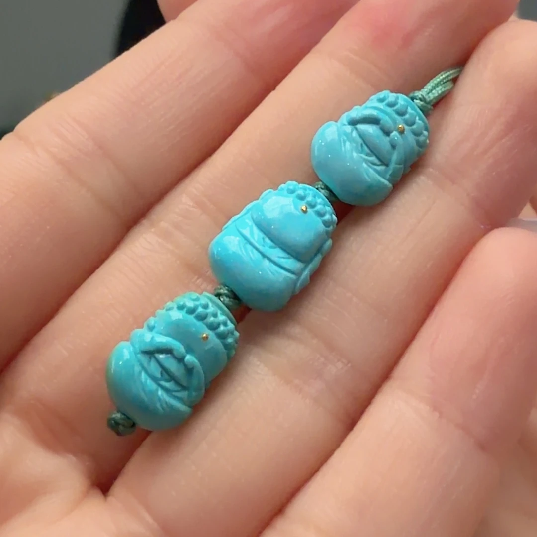 绿松石未镶嵌颈饰