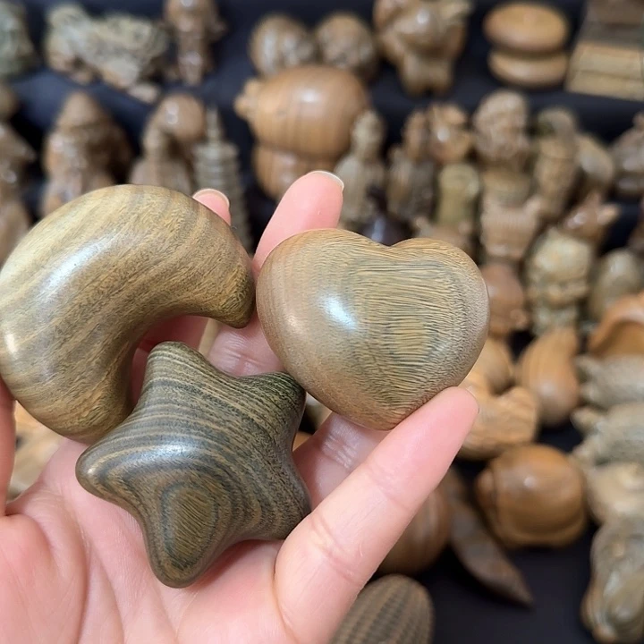 好*阿根廷绿檀手把件