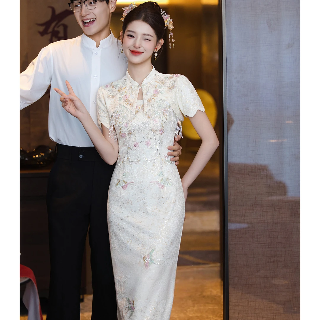 旗袍晚礼服女2025新款新中式订婚连衣裙流苏披肩平时可穿回门便装