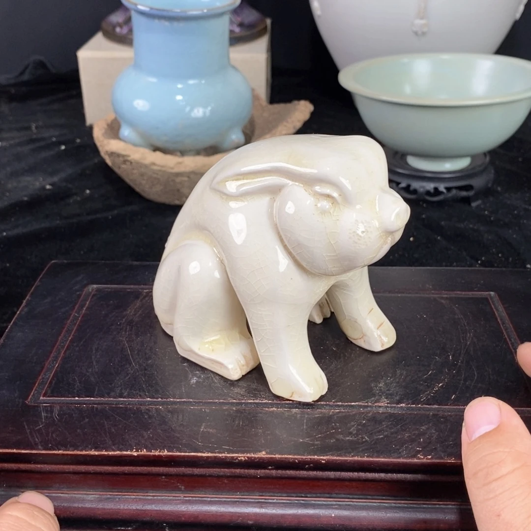 摆件巩县瓷器瓷器兔子