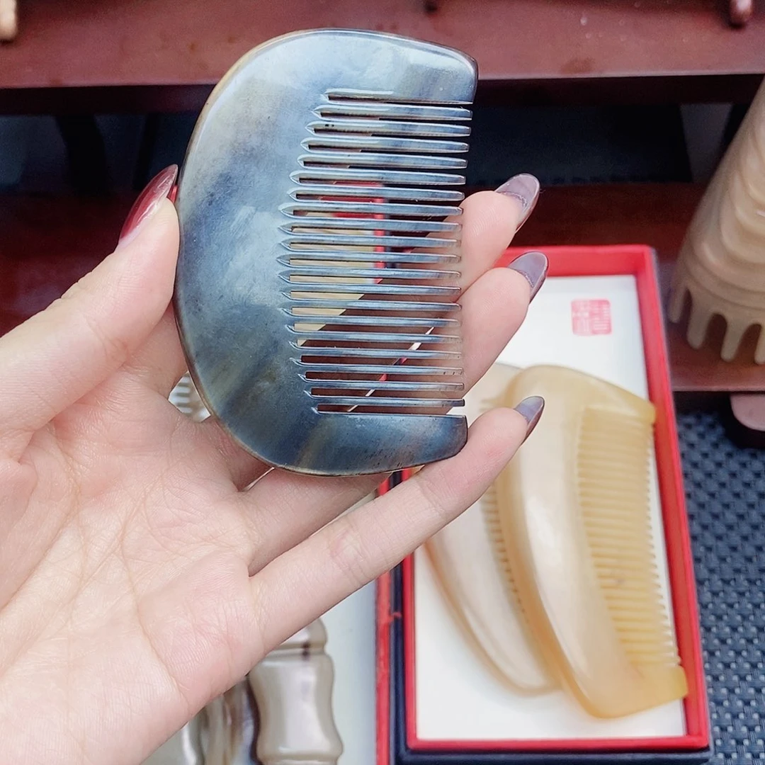 纯手工制作纯牛角梳子