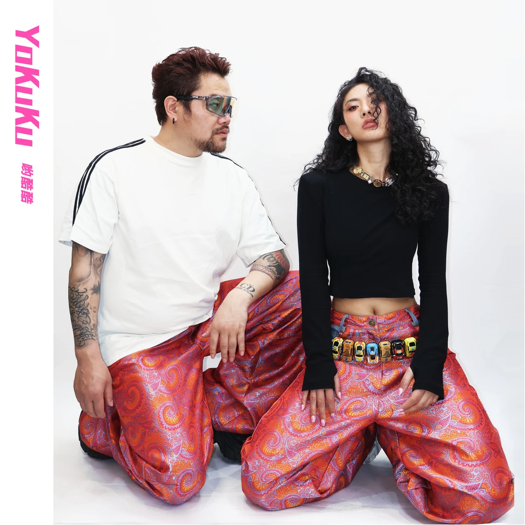 哟酷酷（荣华富贵）新中式国潮提花缎面牛仔拼接腰果花休闲阔腿裤