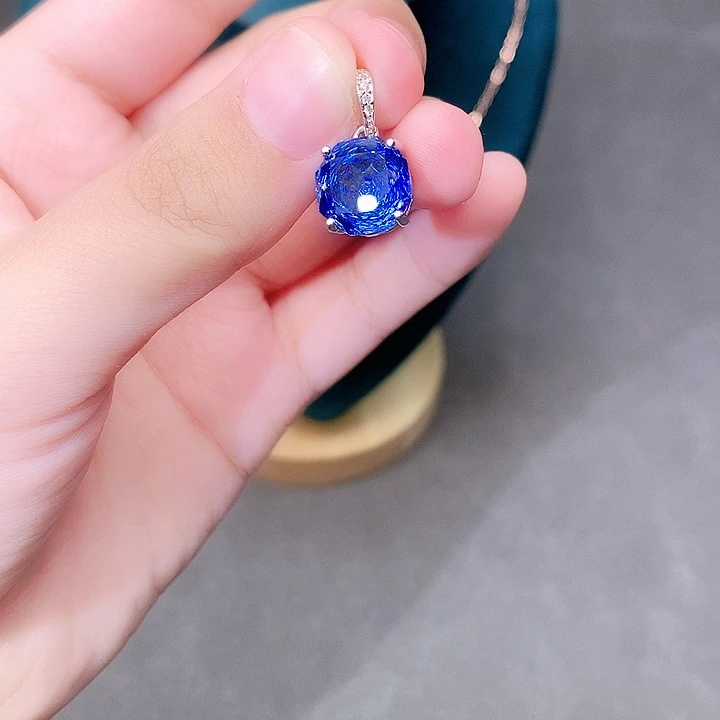 颈饰银S925镶嵌托帕石