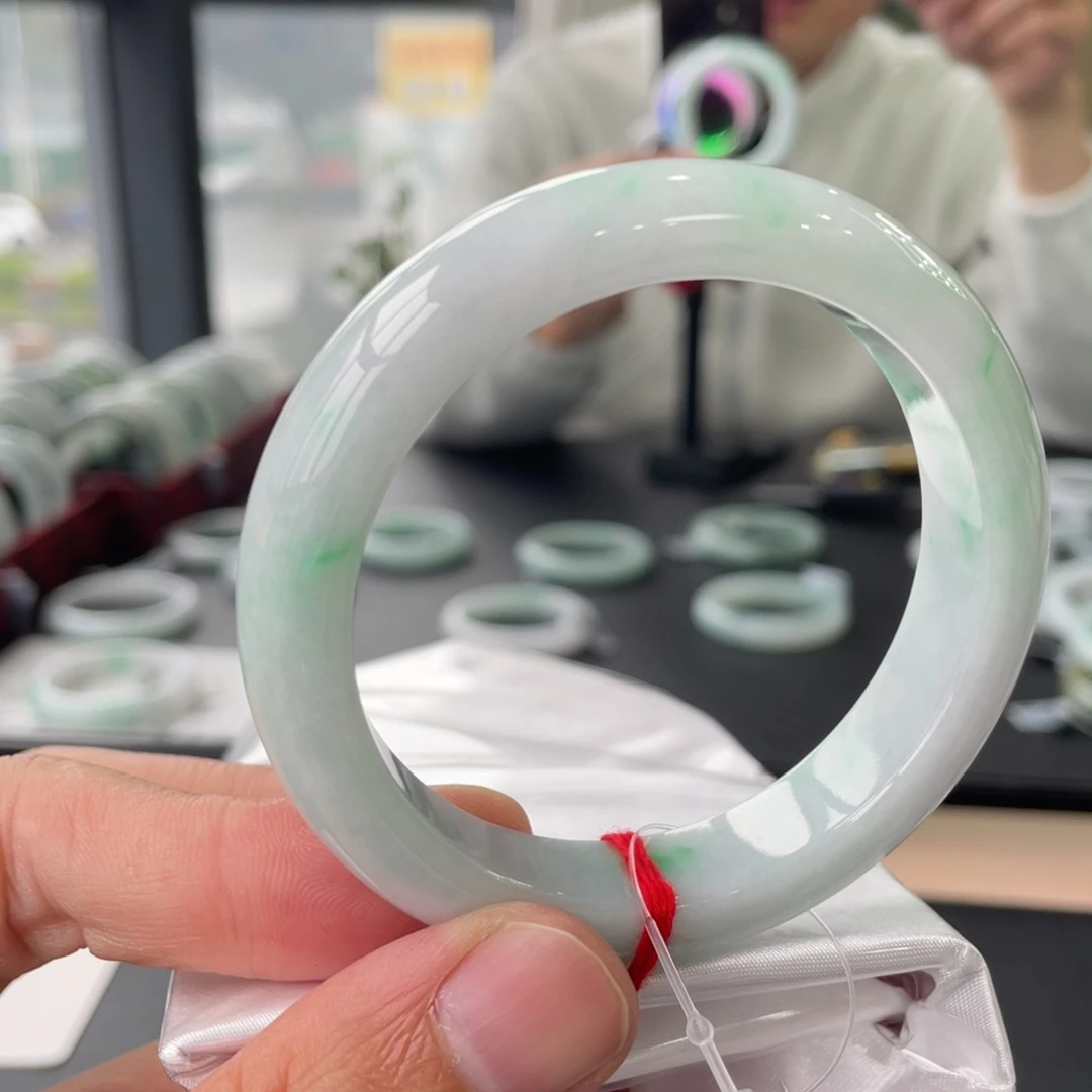 翡翠未镶嵌手镯22号链接55.5