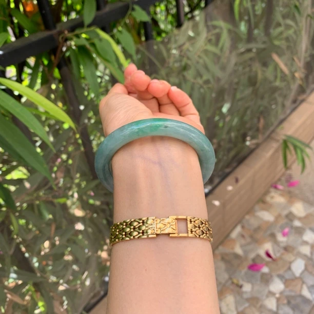 55圈胖圆条天然缅甸翡翠手镯A货飘阳绿深蓝色送长辈好礼微纹