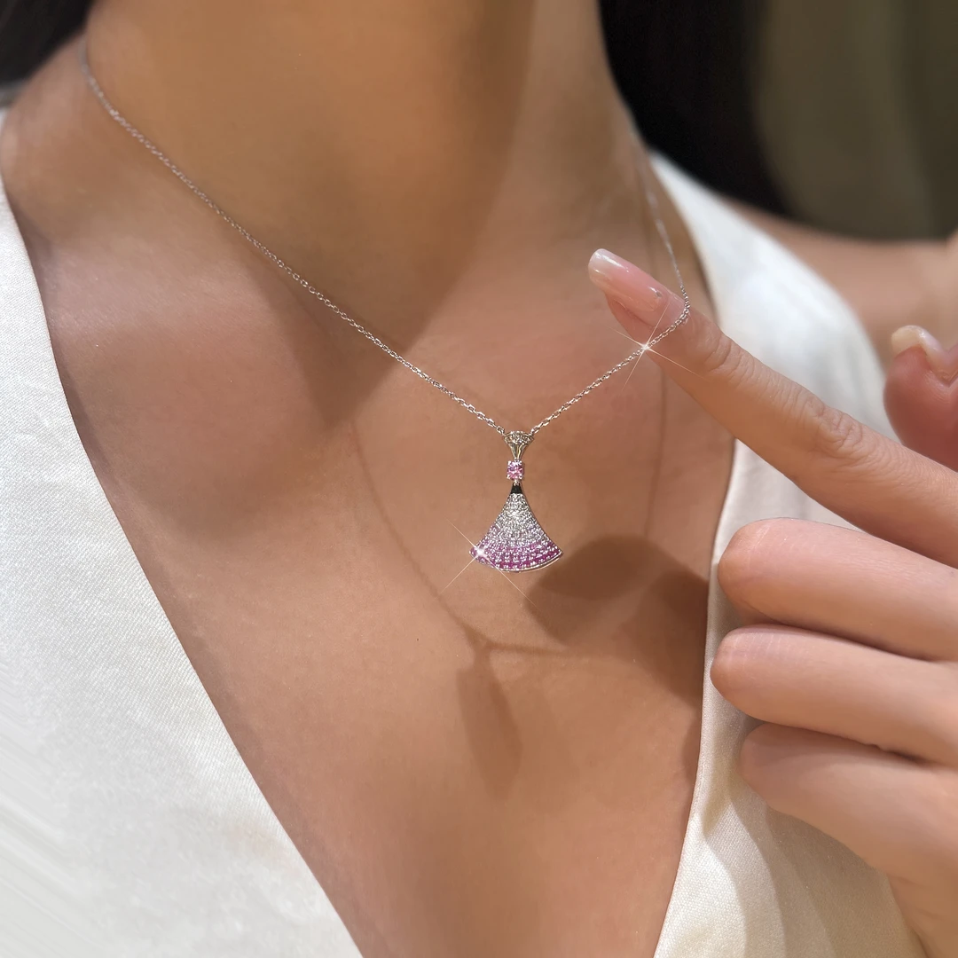 QANNA【粉色裙子】【白金满钻】轻奢甜美网红名媛风钻石锁骨链项链AF