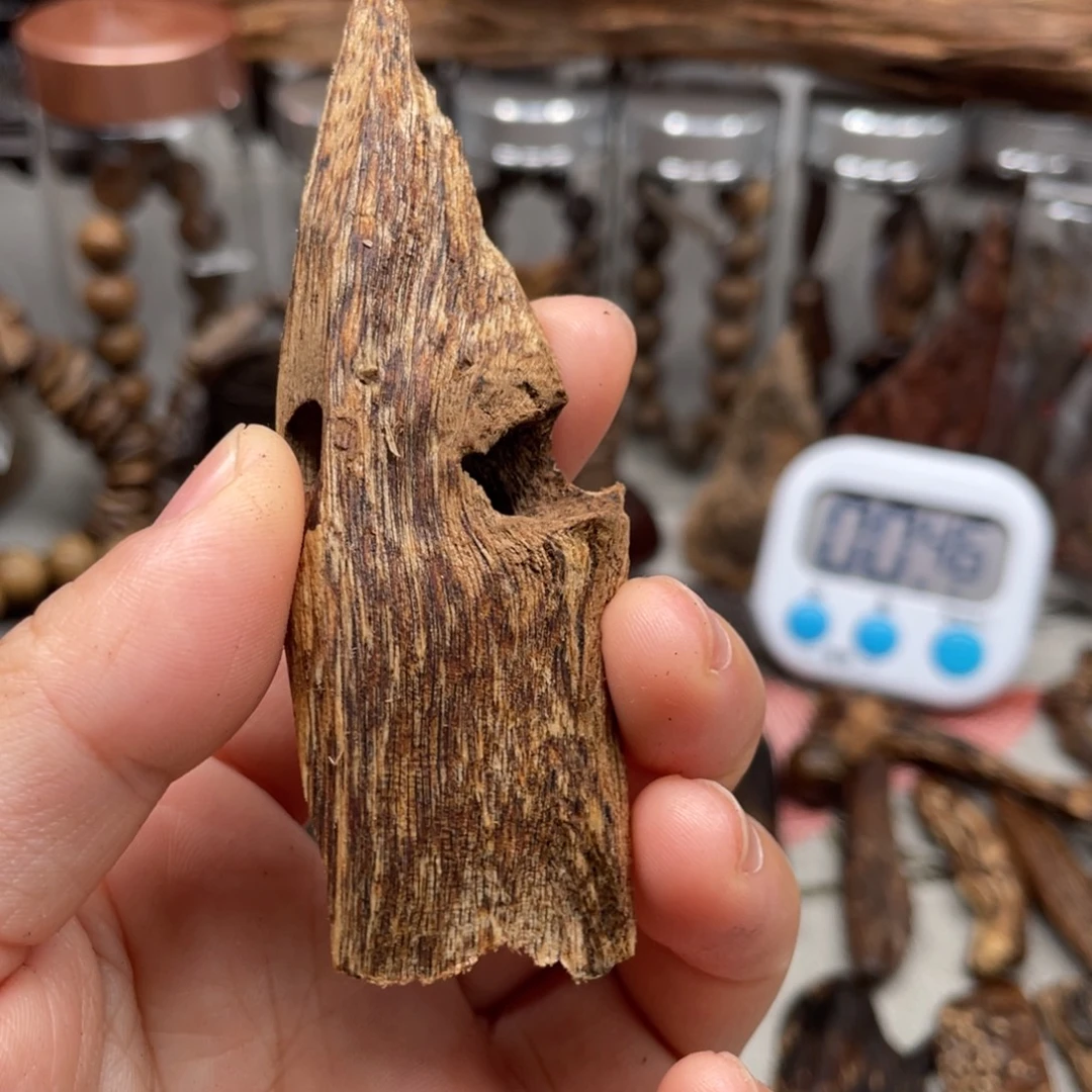 沉香碎屑沉香芽庄5.4+