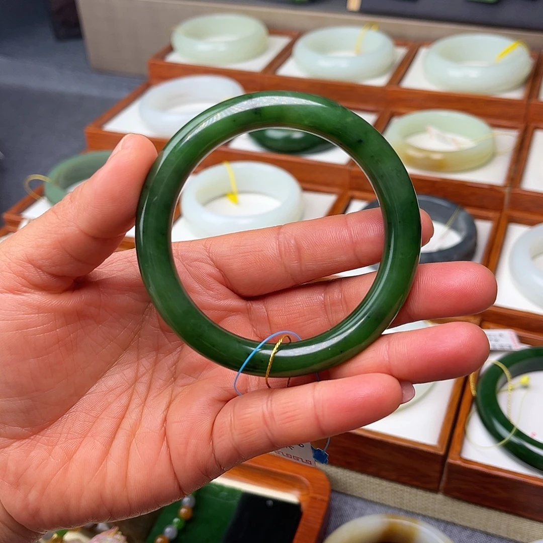 和田玉未镶嵌手镯57.9