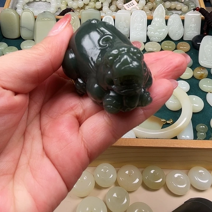 和田玉（糖玉）未镶嵌手链
