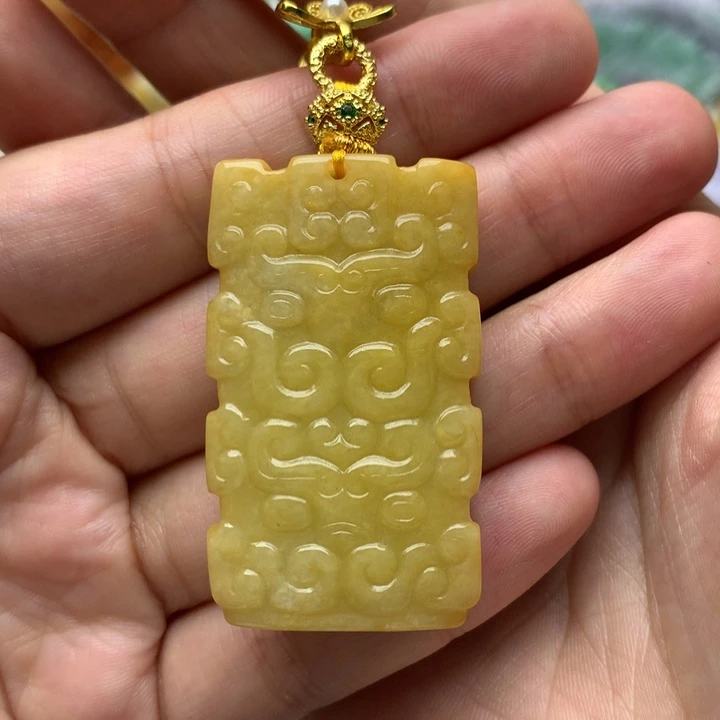 颈饰未镶嵌翡翠月*美翡翠