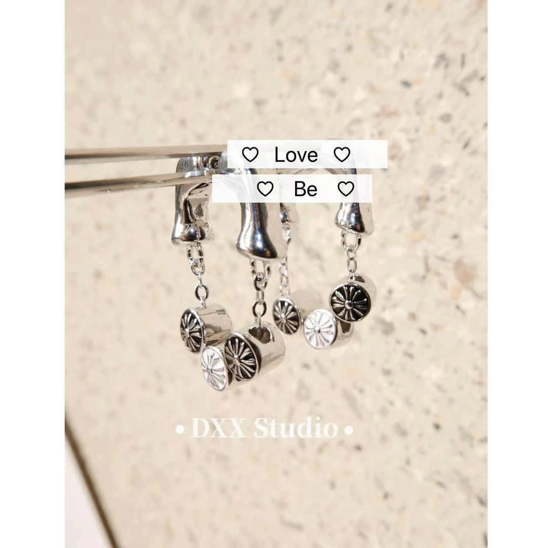 铜合金锆石耳饰 小众设计百搭黑色系耳饰47216