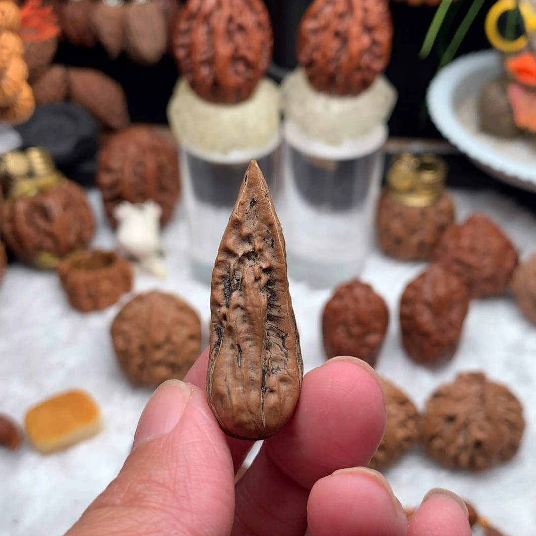 ღ****吊坠文玩核桃小武核桃自留款