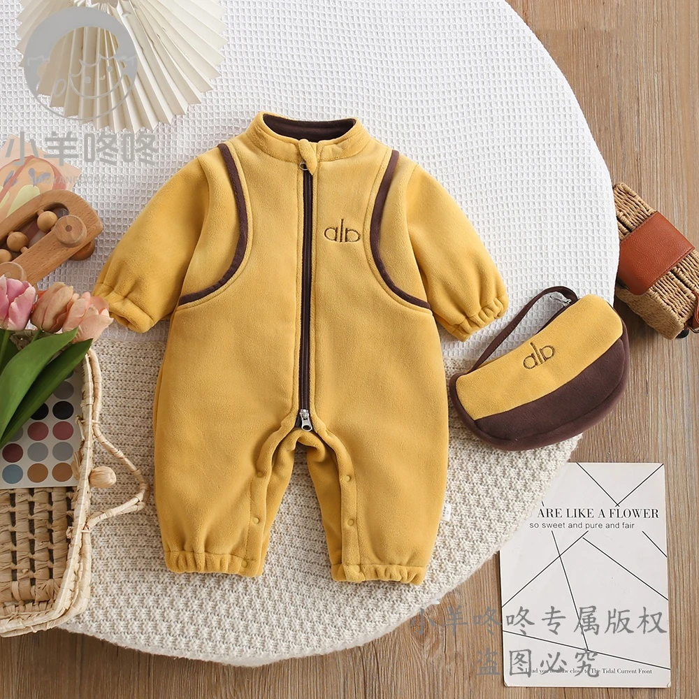 冬款复合AD挎包哈衣男女宝宝加绒时尚爬服婴幼拉链保暖字母连体衣