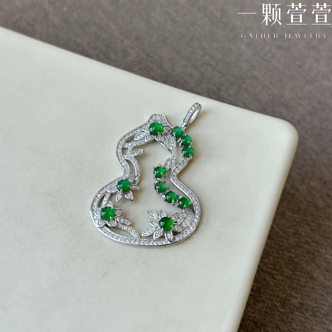 【汀兰花溪】一颗萱萱 天然翡翠银镶蛋面葫芦吊坠640026轻奢气质