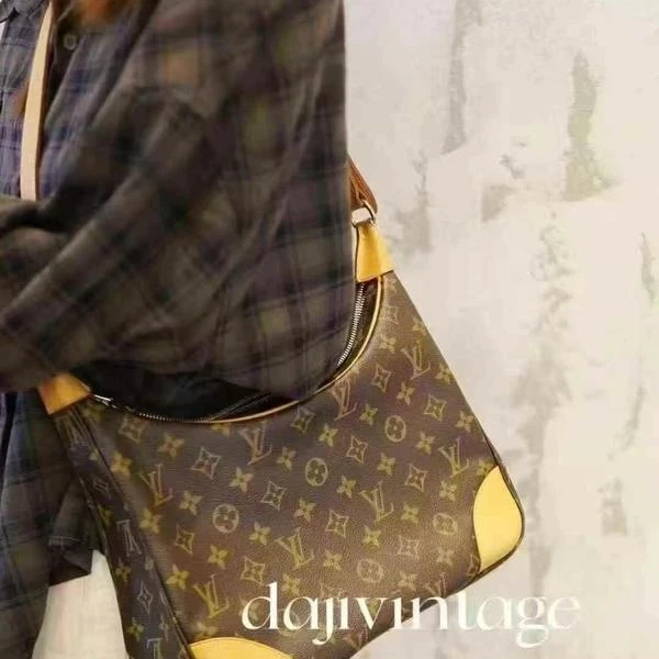 95新 LouisVuitton/路易威登 大吉中古/Lv老花小号牛角斜挎包