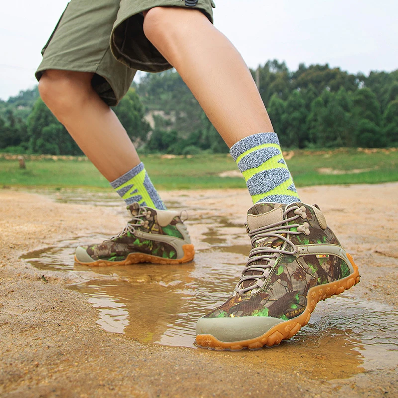 户外登山鞋徒步鞋男女防水防滑耐磨迷彩作战靴中帮透气军迷旅行鞋