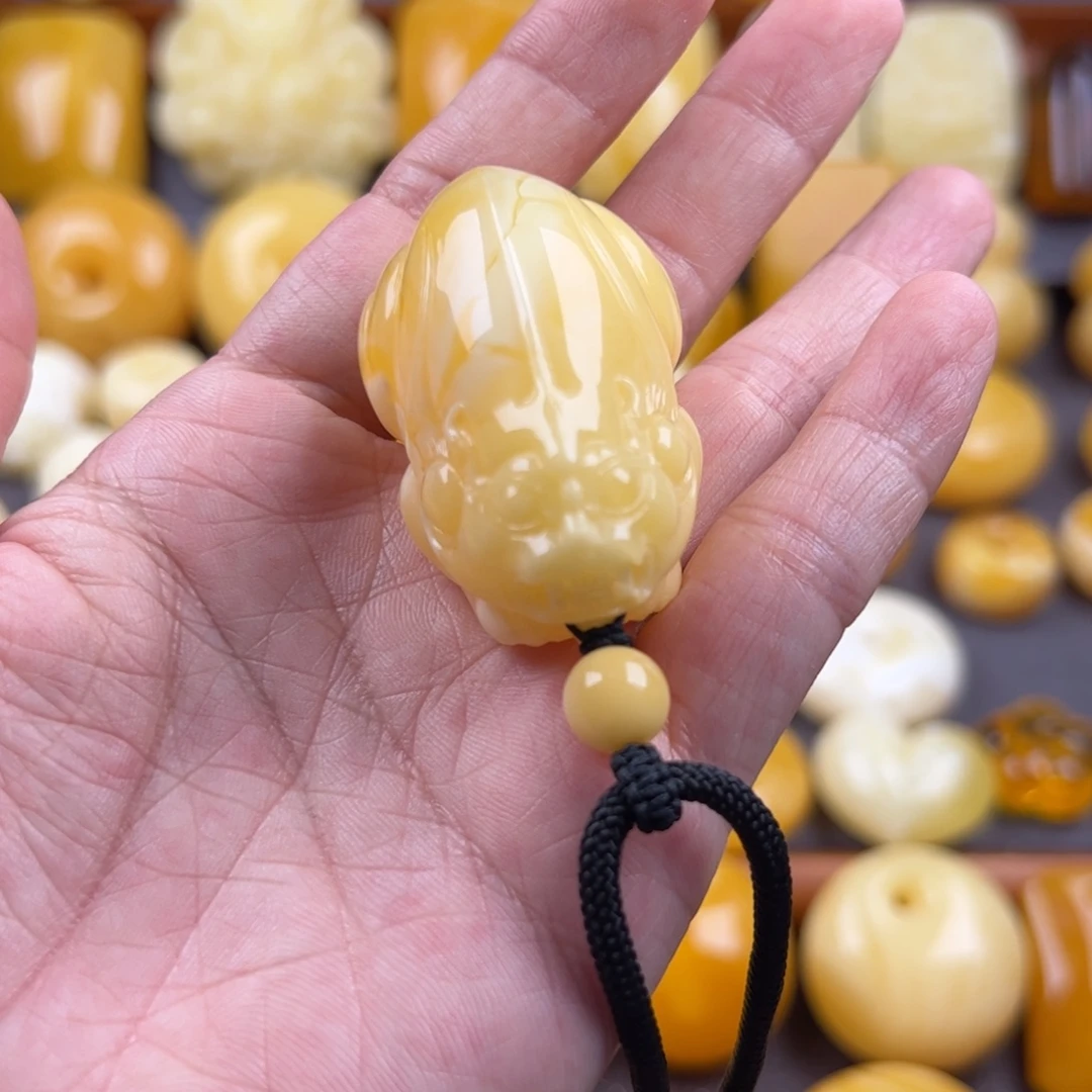 ，***，琥珀未镶嵌颈饰纯天然琥珀蜜蜡无优化