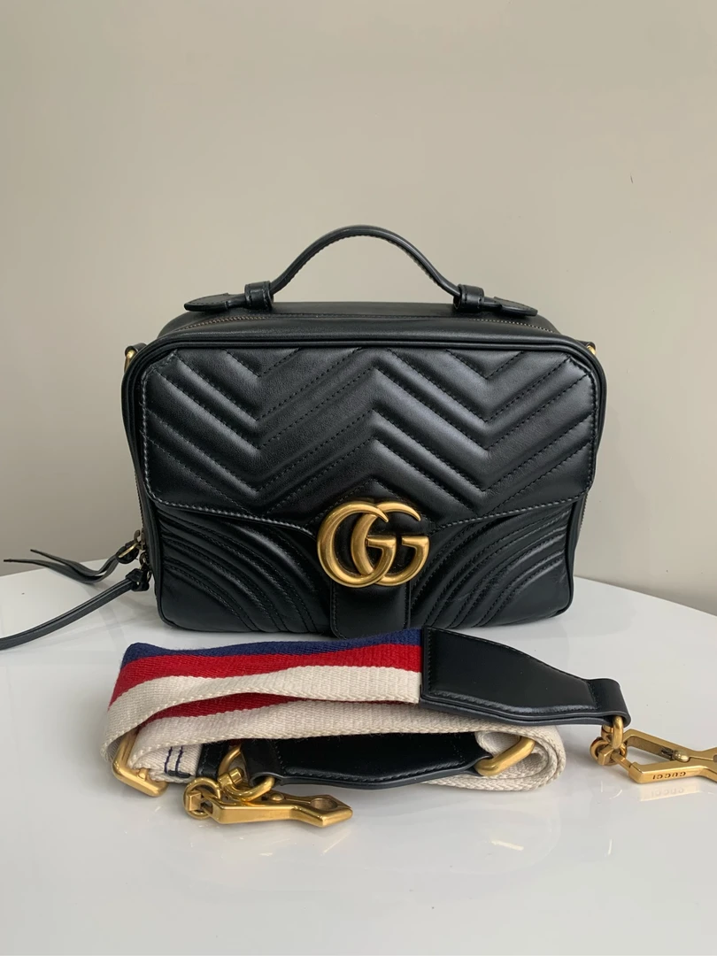 99新 GUCCI/古驰 GUCCi/古驰黑金马蒙相机邮差包手提单肩斜挎包