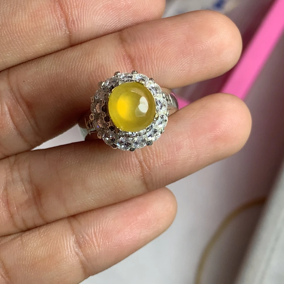 定制翡翠未镶嵌玻璃种黄翡