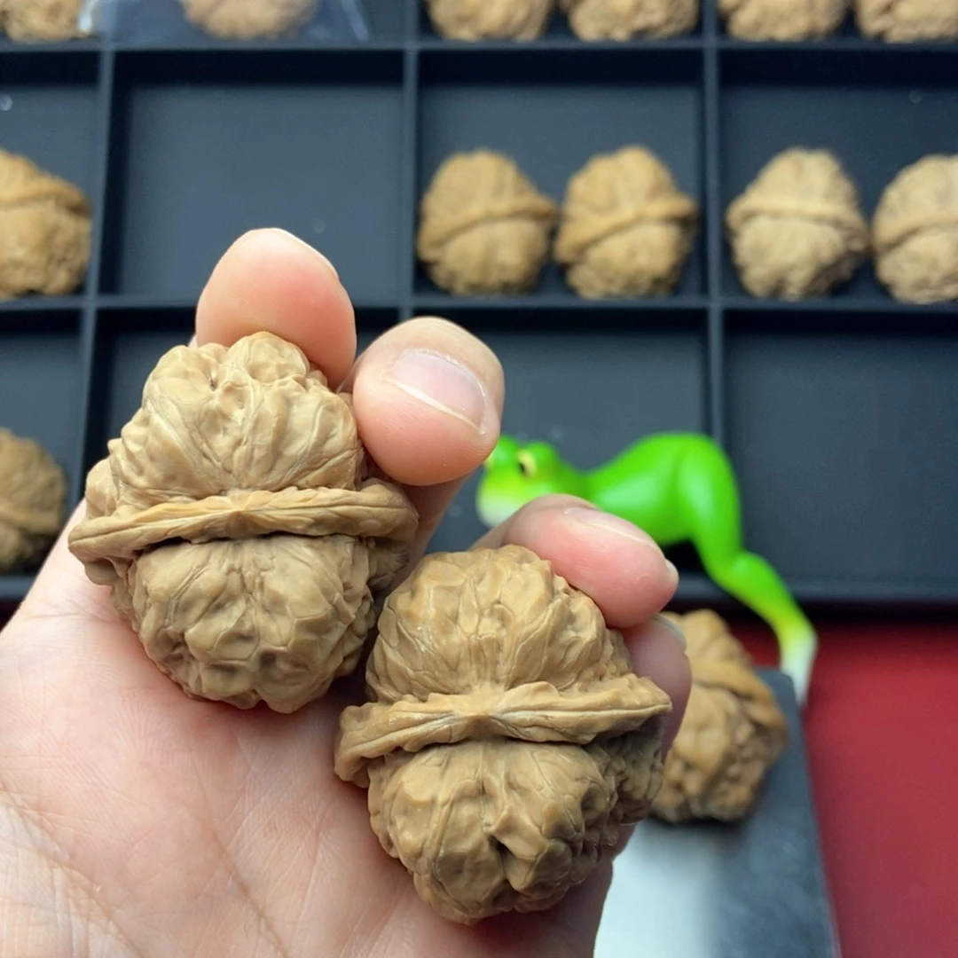 文玩核桃吊坠姜*年蛤蟆38