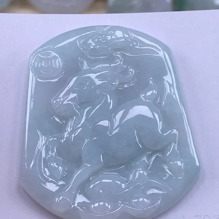 颈饰未镶嵌翡翠羊牌吊坠