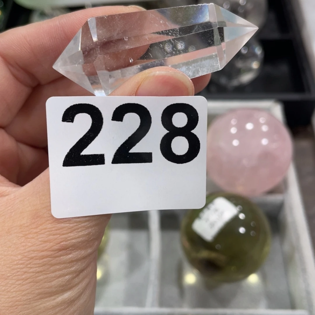 珠宝半成品未镶嵌水晶