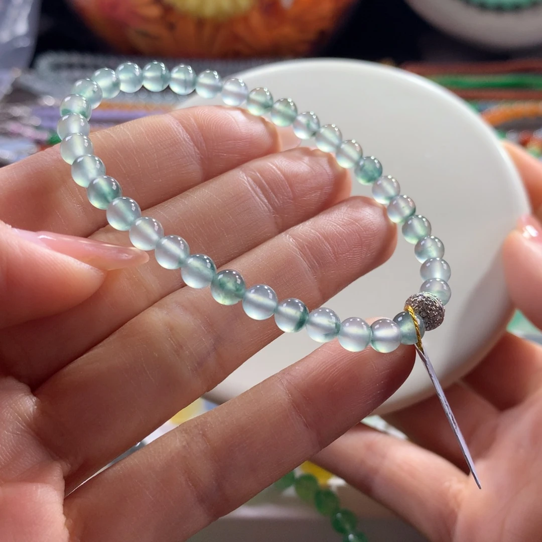 翡翠未镶嵌手链莫湾基纯净玻璃种炸光飘花卡5