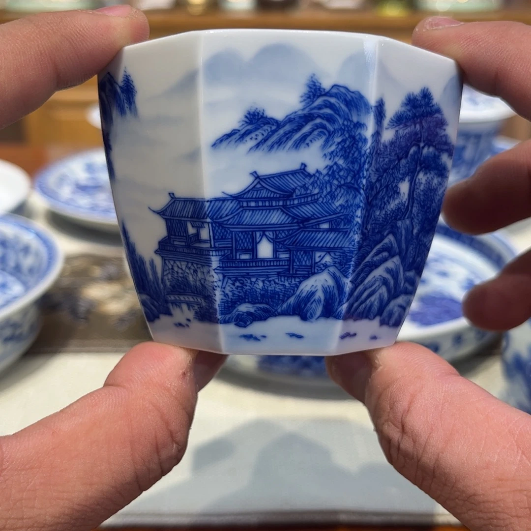 青花山水亭台楼阁八方杯
