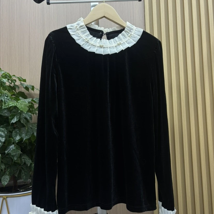 秋季新款复古丝绒小衫时尚撞色钉珠设计气质上衣女